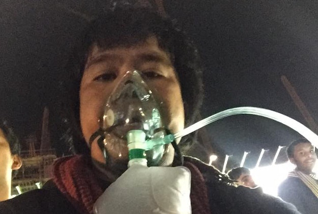 Dennis Mallari posted a picture after he escaped from a burning building to let people know he was alright.