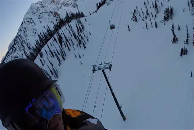 Travel News - manny1 A snowboarder who was trapped on a broken gondola filmed his helicopter rescue.