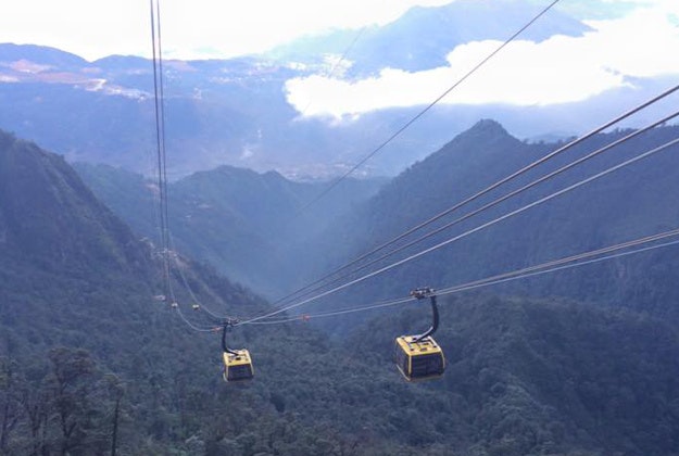 fansipan-cable-car