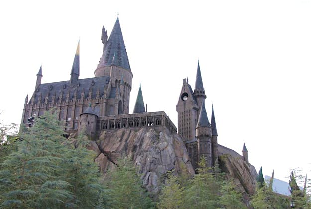 Travel News - harry p 4 Hogwarts school for wizards replicated at the Universal Studios park