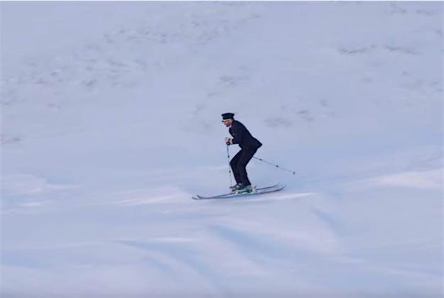 Travel News - icelandair 1 Yep, that's an Icelandair captain skiing