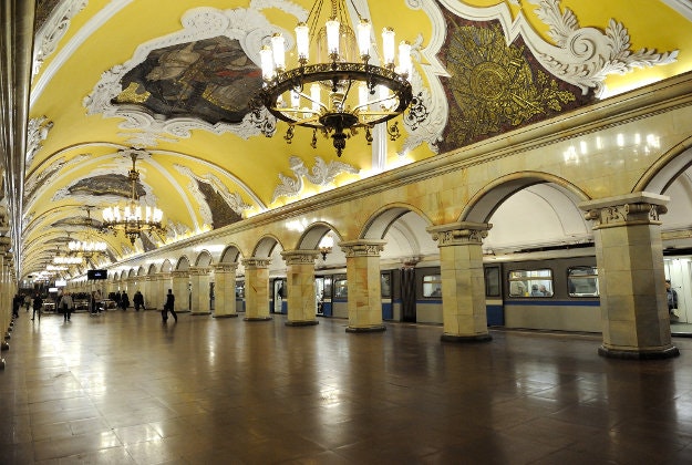 Moscow Metro platform at the Komsomolskaya station. 