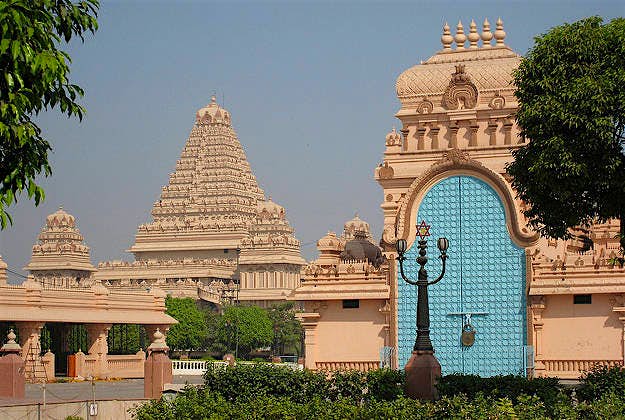 Travel News - HinduTemple Hindu Temple, Delhi.