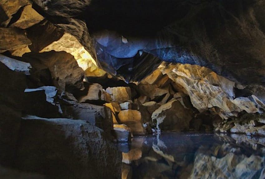Travel News - Iceland Lava-heated cave in the north-east of Iceland