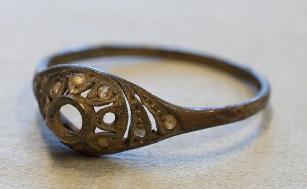 The ring is said to have been made between 1920-1930.