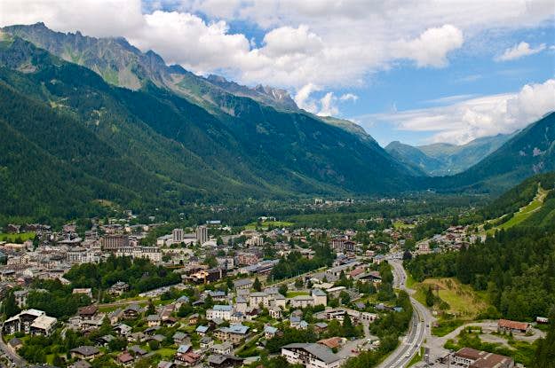 Travel News - Road 4 Chamonix, France