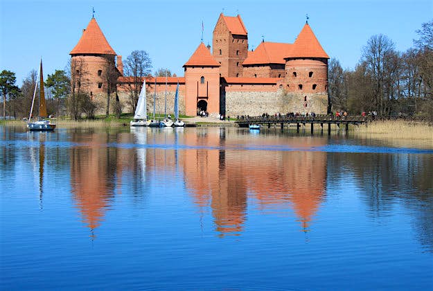 Travel News - TrakeiCastle Trakai Castle, Lithuania.
