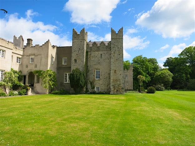 Travel News - 18351043098_ef467a0014_o Howth Castle
