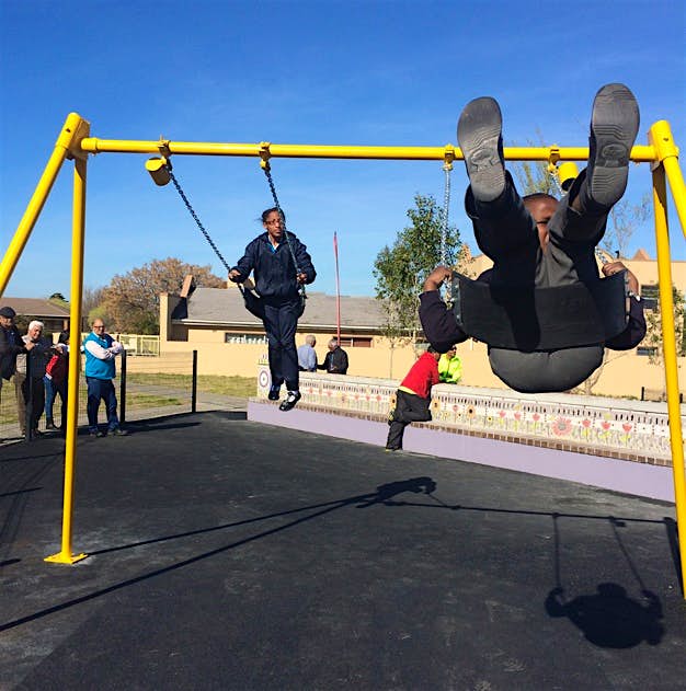 Travel News - a98a87099fd34f7bb527030e6b66561a Students testing out Cape Town's newest park.