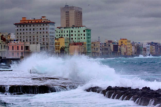 Travel News - malecon Malecon, Cuba.