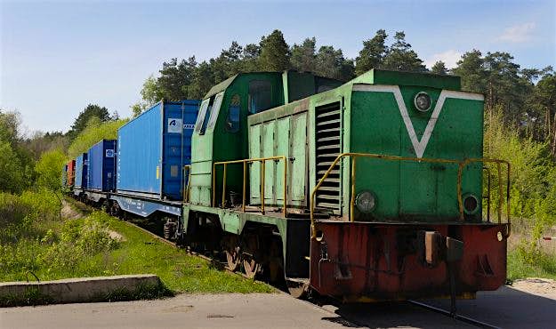 Travel News - 8efbbb66-00c4-42af-8233-d95a566f9ea8 A train used for transporting plywood from the factory nearby.