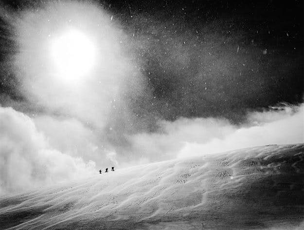 Travel News - MO16_005226_013074-media-mag The winning shot of the Mobile Category depicting Hakuba, in Japan.
