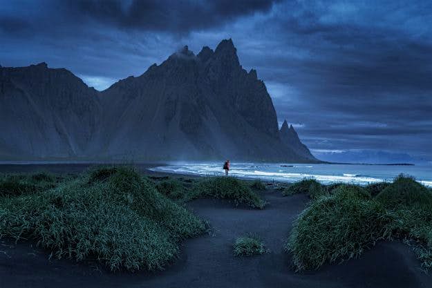 Travel News - people-in-nature_01 Höfn, Iceland.