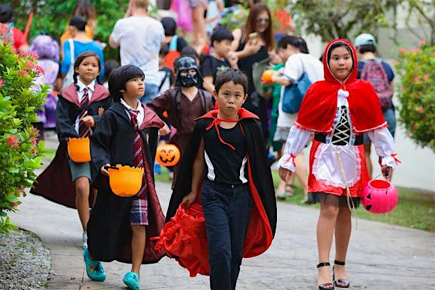 Travel News - singapore2 Halloween, a contraction of All Hallows' Evening, falls on the day before All Saints' Day on November 1.