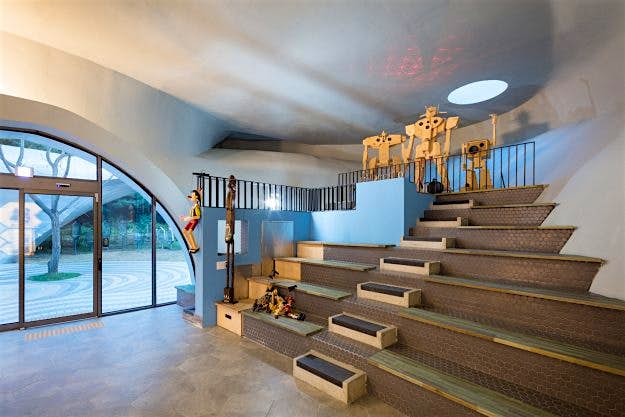 Travel News - namgoong-sun_arch-daily-3 Everything in the build is made up of curves.