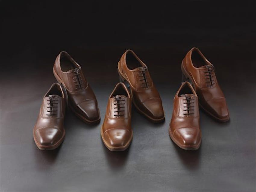 Travel News - chocolatier7 Motohiro Okai from Rihga Royal Hotel’s chocolate boutique L’éclat has crafted nine pairs of men's shoes entirely from chocolate. Image: PR Times