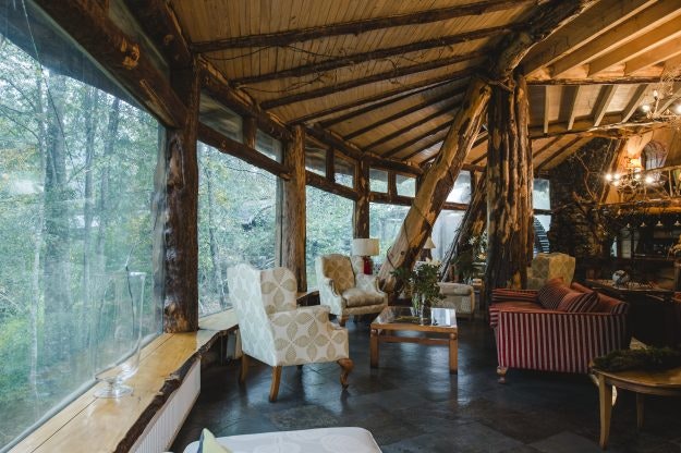 The Montaña Mágica Lodge features incredible views of the surrounding wilderness.