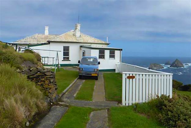 Travel News - maatsuyker-island2-10492051_835089366534743_5493942439494075738_n Caretakers house, Maatsuyker Island.