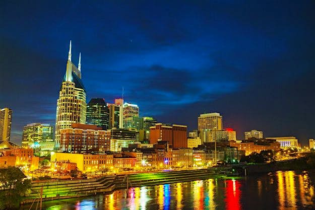 Travel News - Downtown Nashville in the evening. Downtown Nashville, USA, in the evening. Image: Photo.ua/Shutterstock