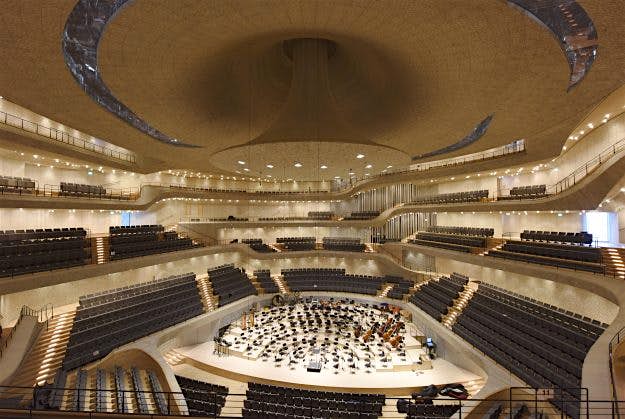 Travel News - Z Elbphilharmonie