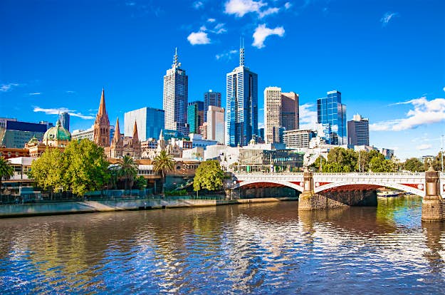 Travel News - shutterstock_251154571 Melbourne skyline looking towards Flinders Street Station. Australia.