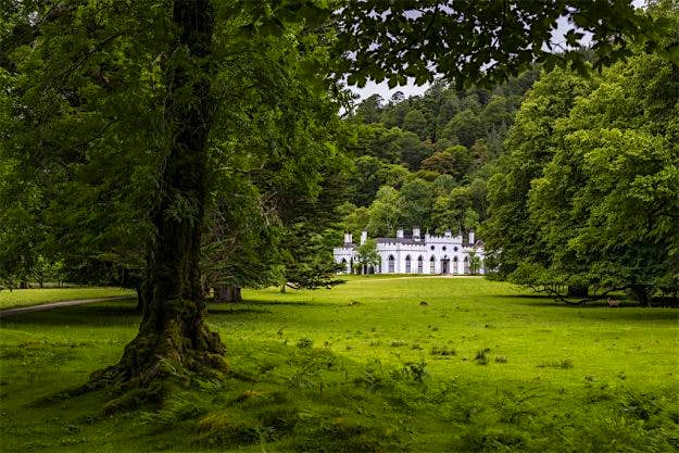 Travel News - The Guinness family’s Irish castle is on the market for $30 million. Image: Sotheby’s