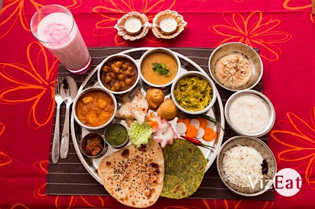 Travel News - VizEat connects travellers to locals for an authentic eating experience. Image: Thibaud Robic