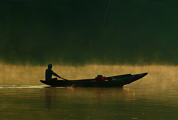 Travel News - Sundarabans boat GettyRF Boatman in Sundarabans National Park, Bangladesh.