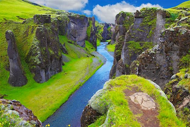Travel News - shutterstock_276747347 The huge increase in Iceland tourist numbers risk damaging these natural wonders.