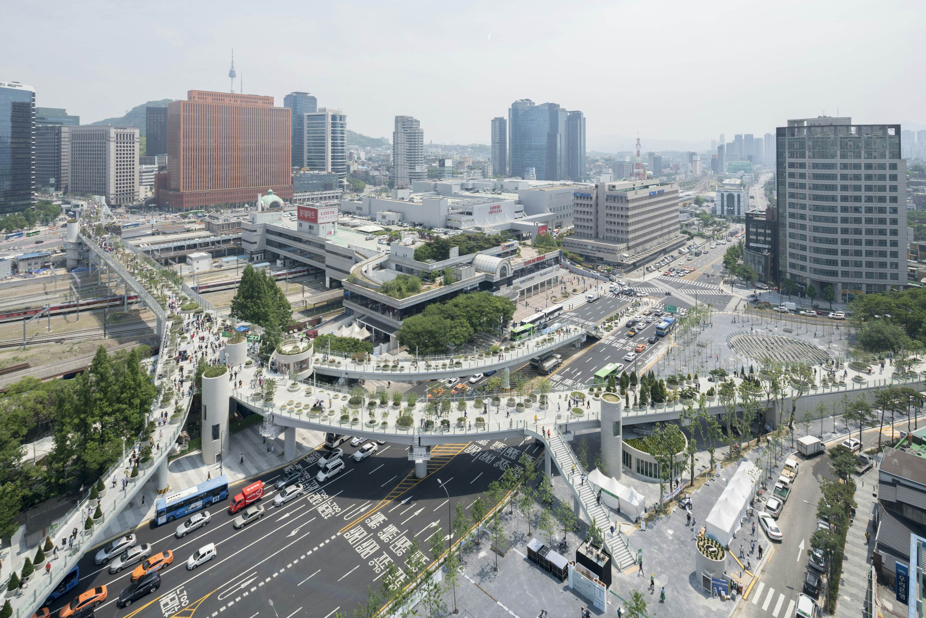 South Korea Has Transformed A 1970s Motorway Into Seoul S Answer