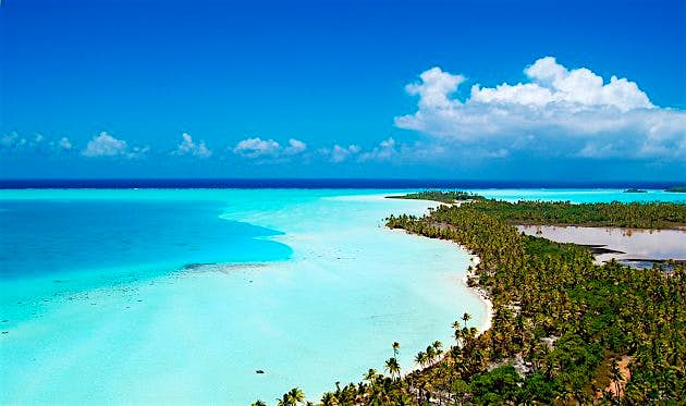 Travel News - Rimatuu Islet, Tetiaroa Island Rimatuu islet and lagoon of island of Tetiaroa. Image: Xavier Hoenner Photography