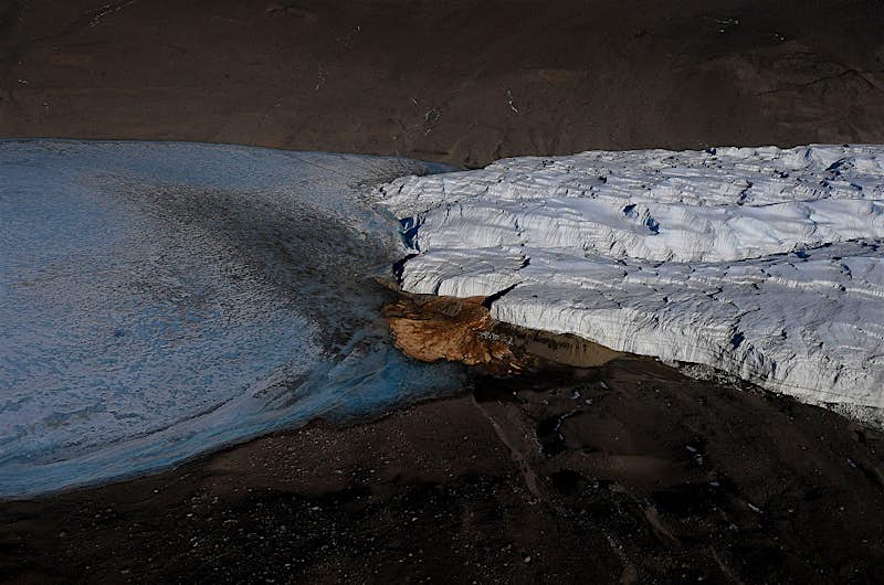 Travel News - ANTARCTICA-Blood Falls Travel News - ANTARCTICA-Blood Falls
