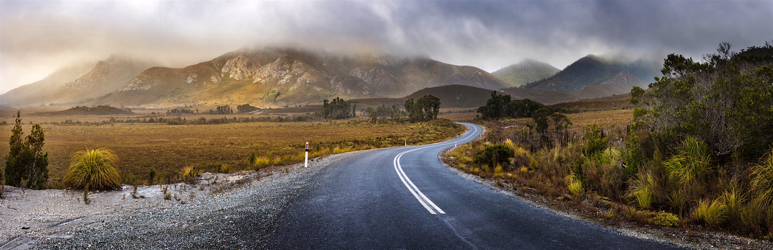 Travel News - The-Sentinals-cloud-St The stunning landscape of Tasmania.