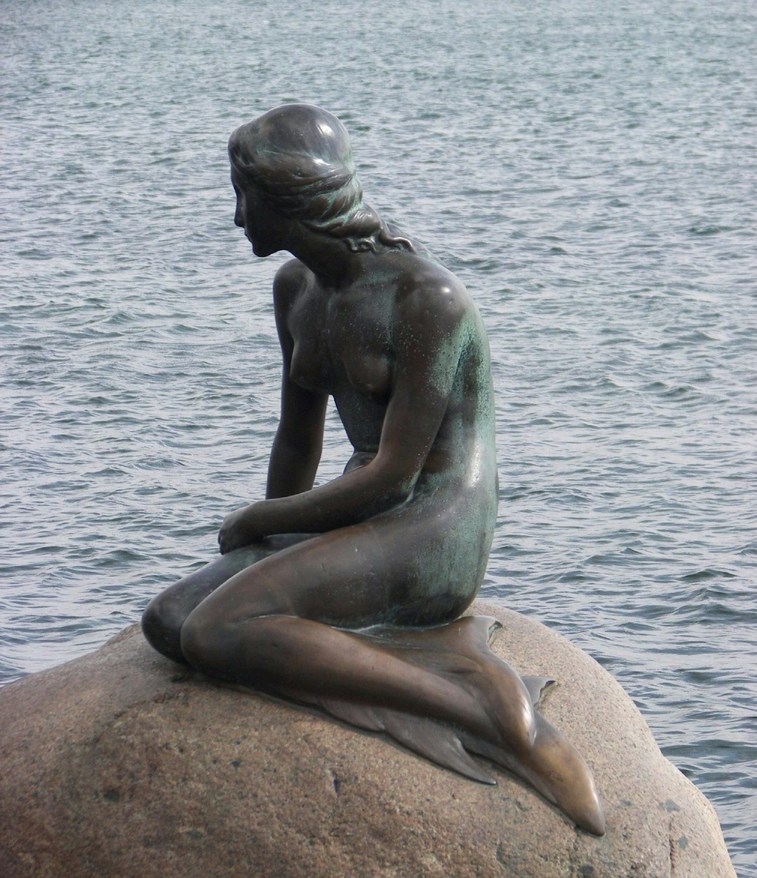 Hans Christian Andersen's Little Mermaid statue. Image: kkg4678/Budget Travel 