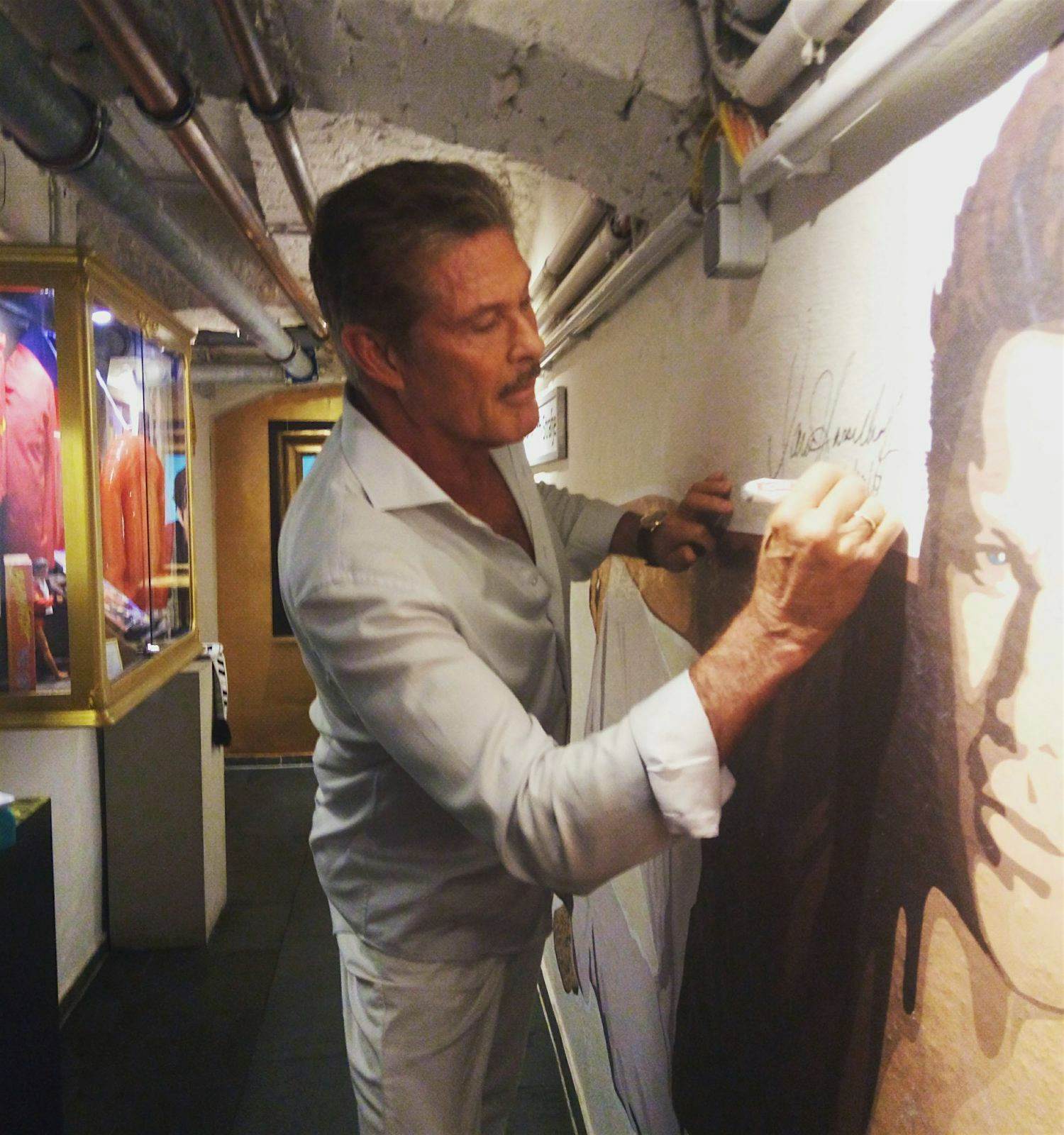 Travel News - David Hasselhoff David Hasselhoff visited the Berlin hostel that has built a shrine to him. Image: The Circus Hostel