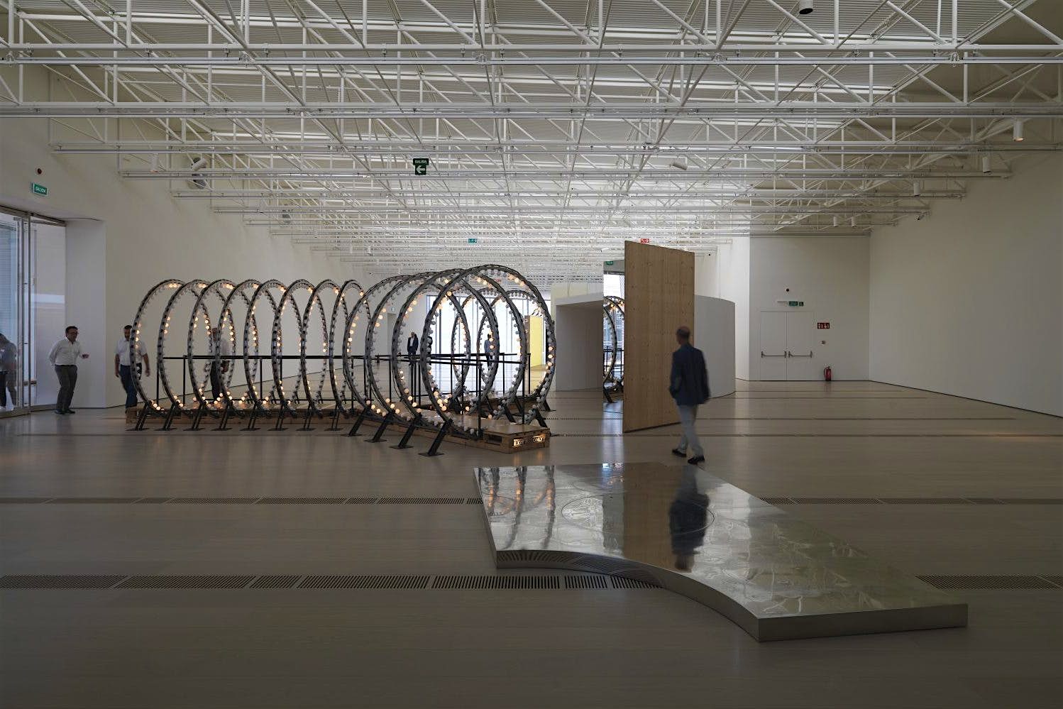Travel News - The Centro Botín art gallery opens by the waterfront in Santander. Image: Enrico Cano