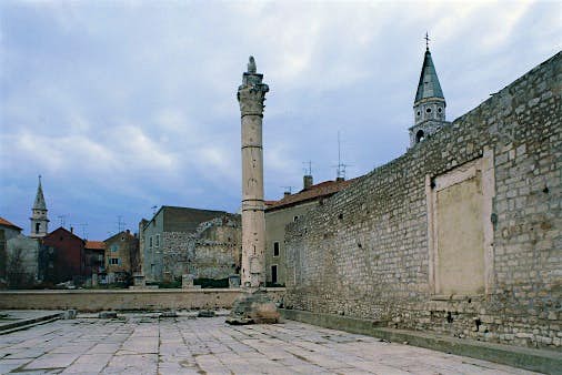 Travel News - The historic walls of Zadar added to UNESCO list Corinthian column and city walls, Zadar, Croatia