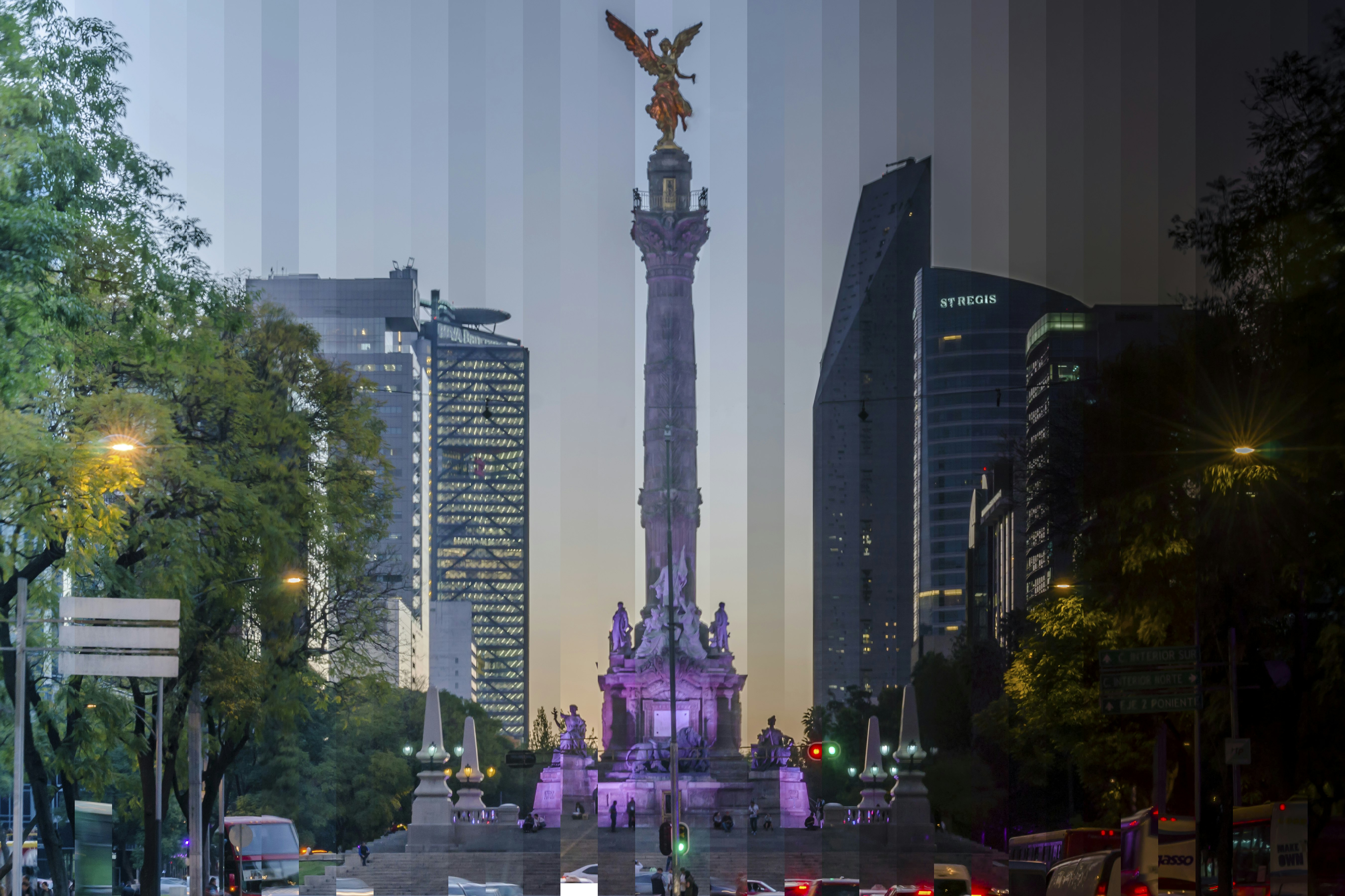 Time slice of the Angel of Independence in Mexico City. 