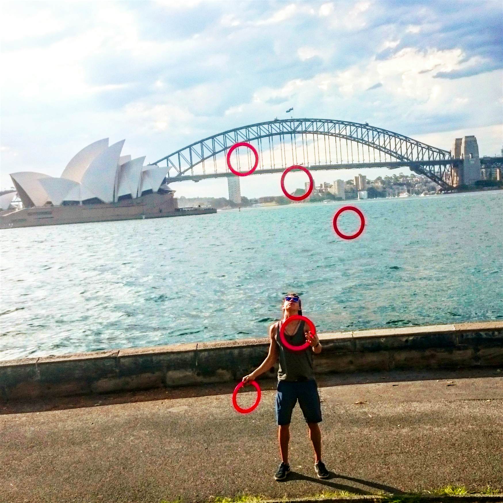 Travel News - Juggling all over the World Sydney, Australia.