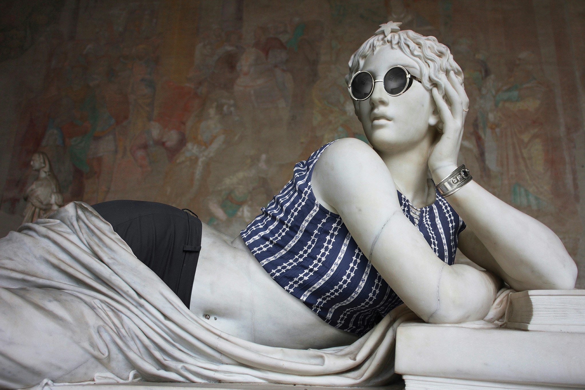 Hipsters in Stone II sees classical Greek sculptures getting a trendy new style.