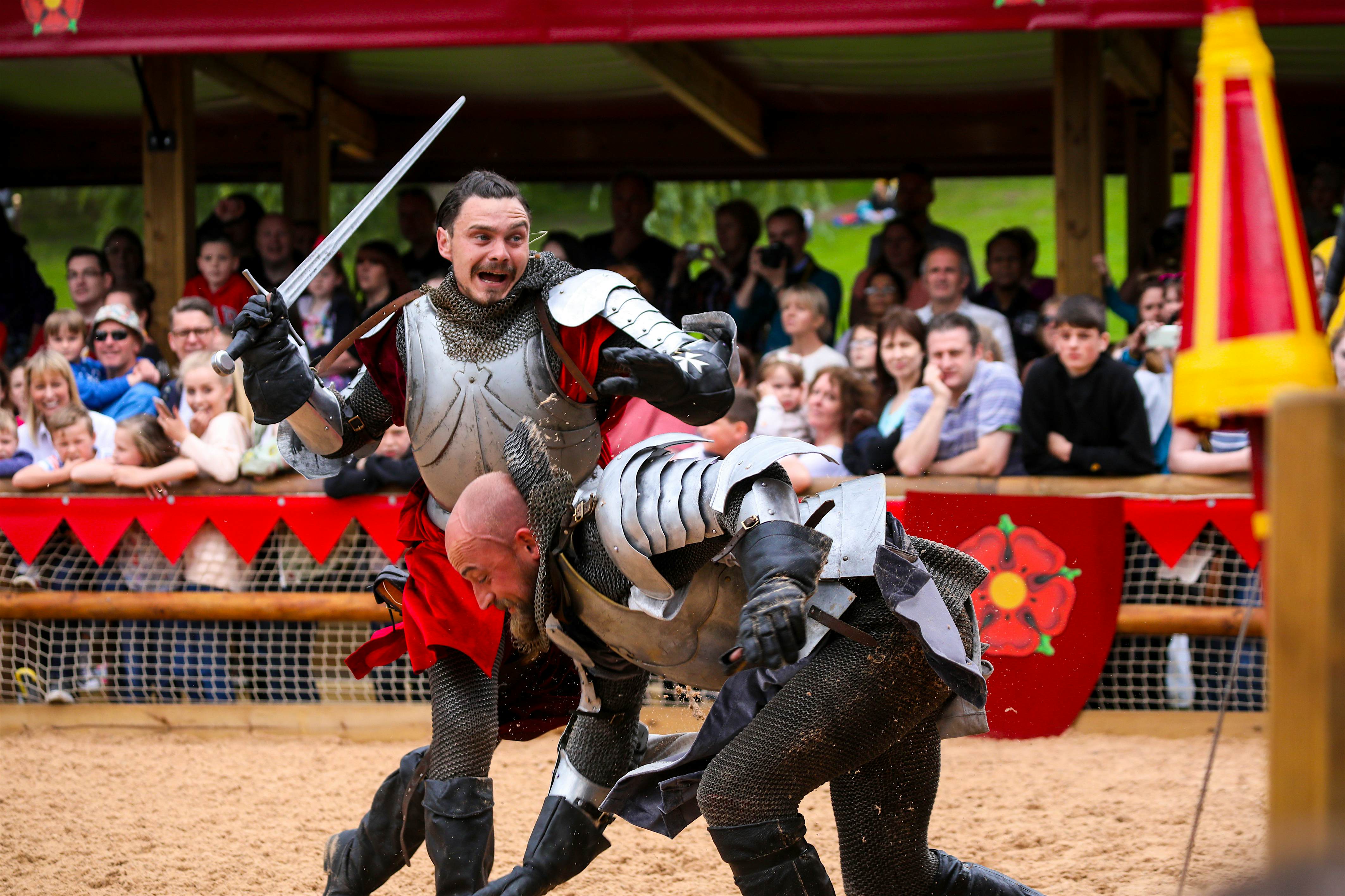 Travel News - Warwick Castle Warw of the Roses Feel like you were really there for the War of the Roses.