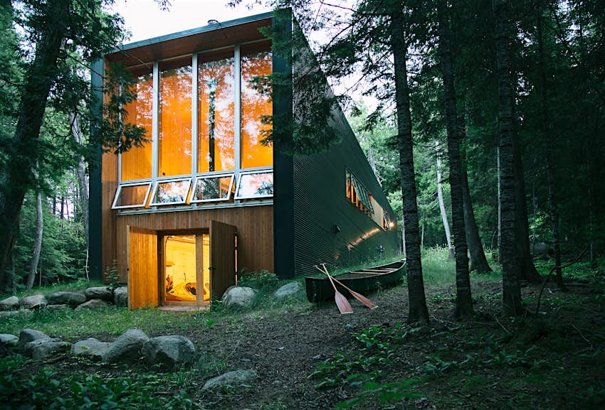 Travel News - PlansMatter-2 Gunflint Cabin PlansMatter has a selection of homes available to rent like Gunflint Lake Cabin in Minnesota. Image: PlansMatter