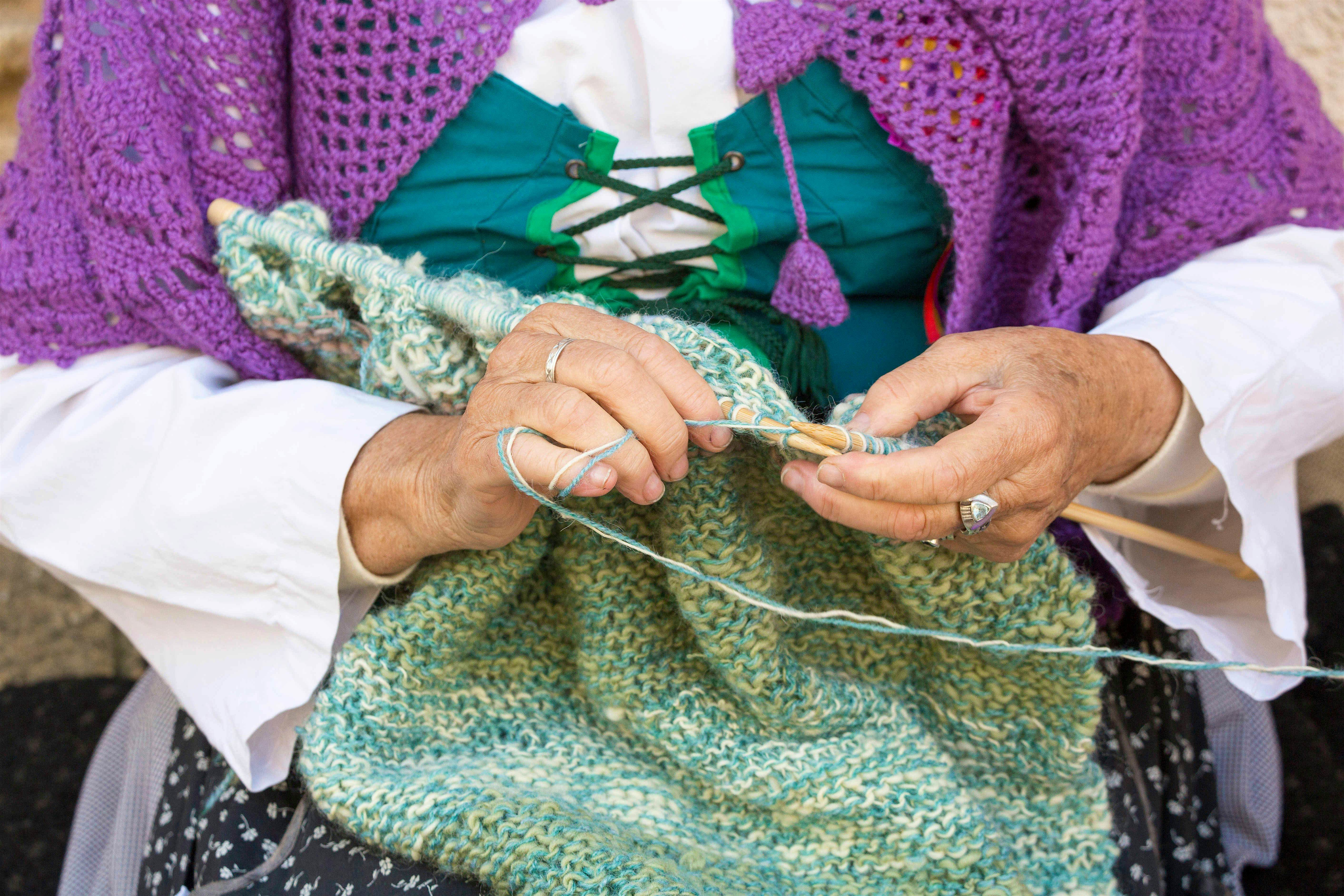 Travel News - The world's fastest knittter will make an appearance at the Loch Ness festival in October The Loch Ness Knit Fest gets under way in October