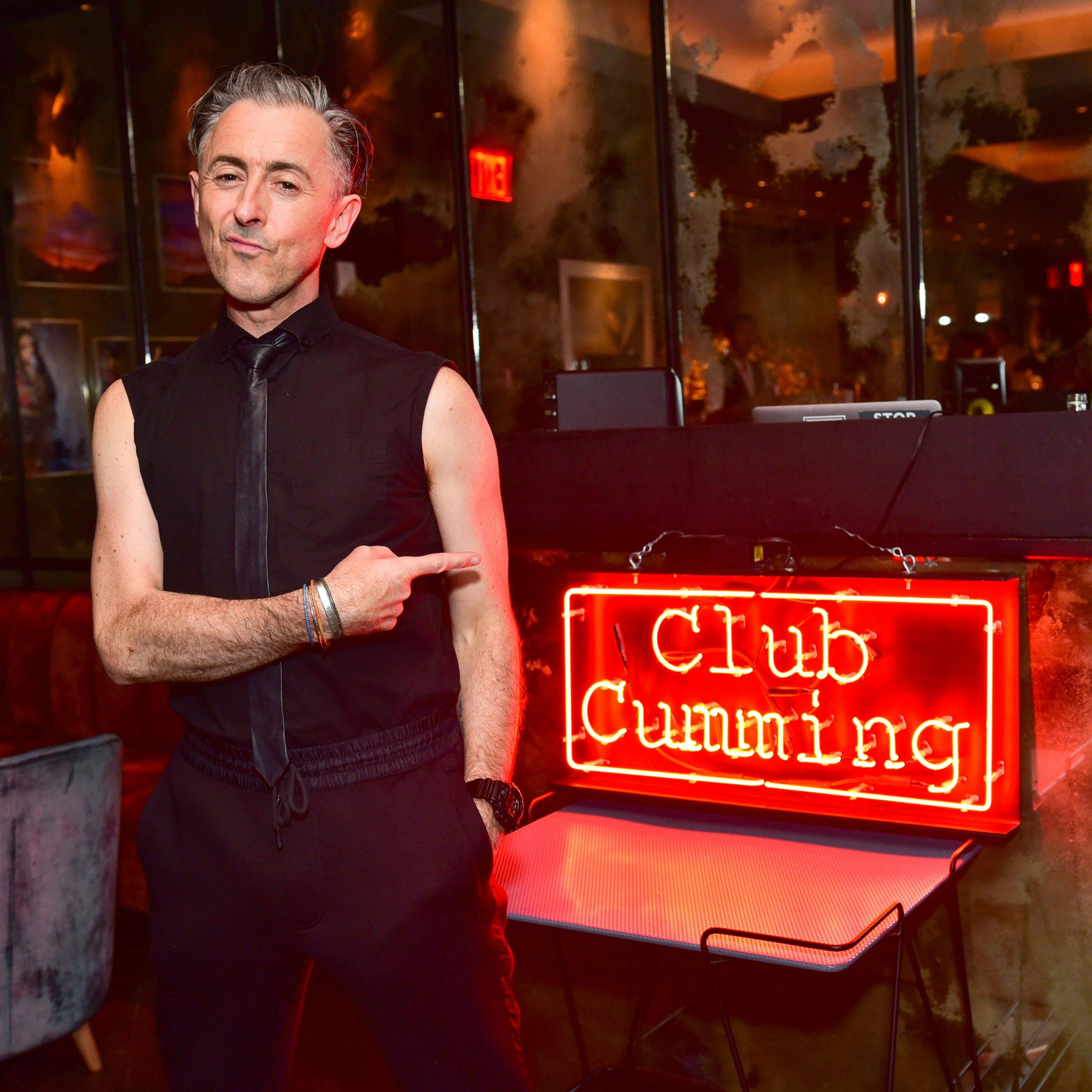 'Stich and Bitch' knitting classes are on offer at NYC's Club Cumming