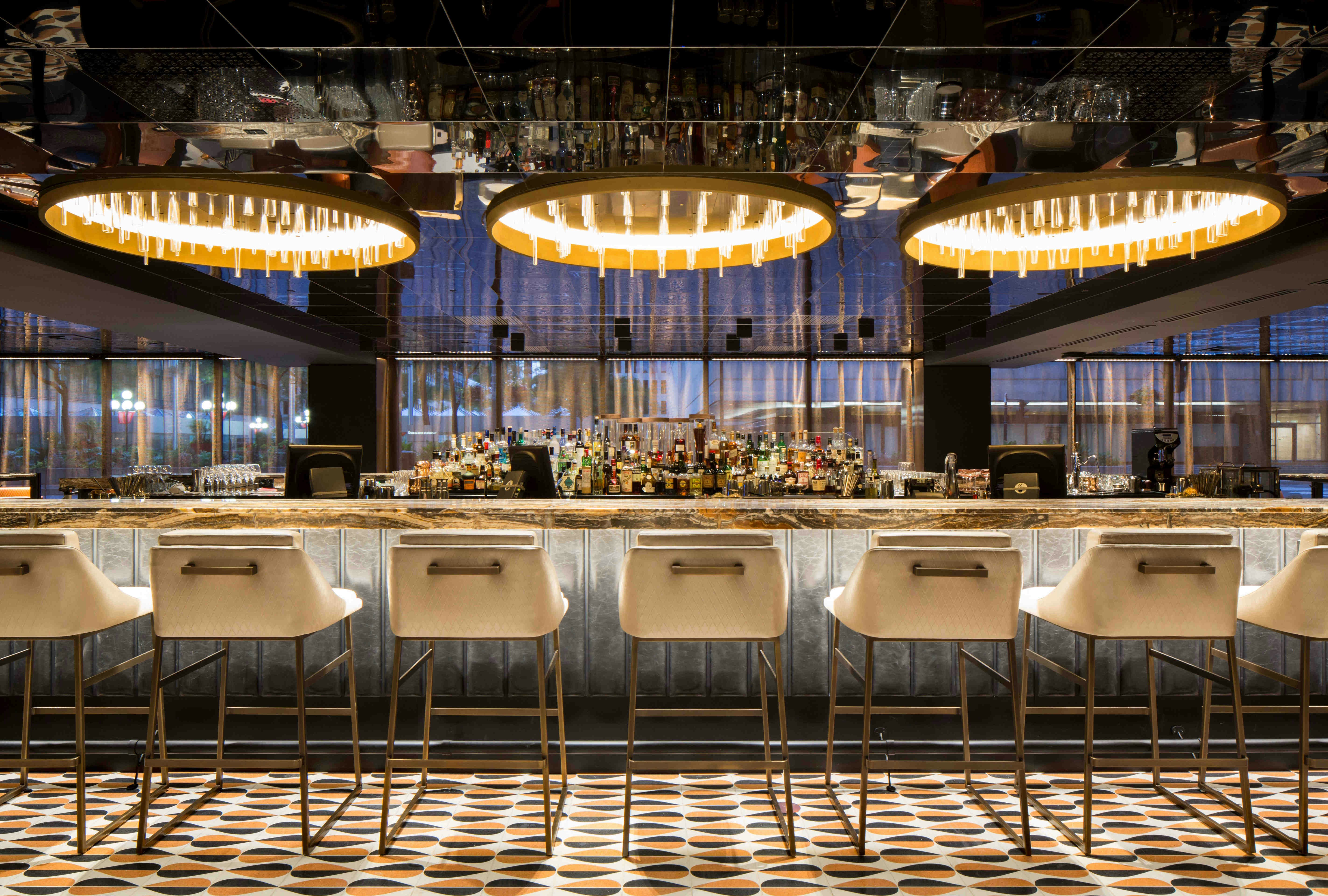 Travel News - fairmontmontrealbar