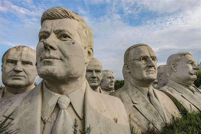 Travel News - MDRUM_Lost_Presidents_Heads-10 Travel News - MDRUM_Lost_Presidents_Heads-10