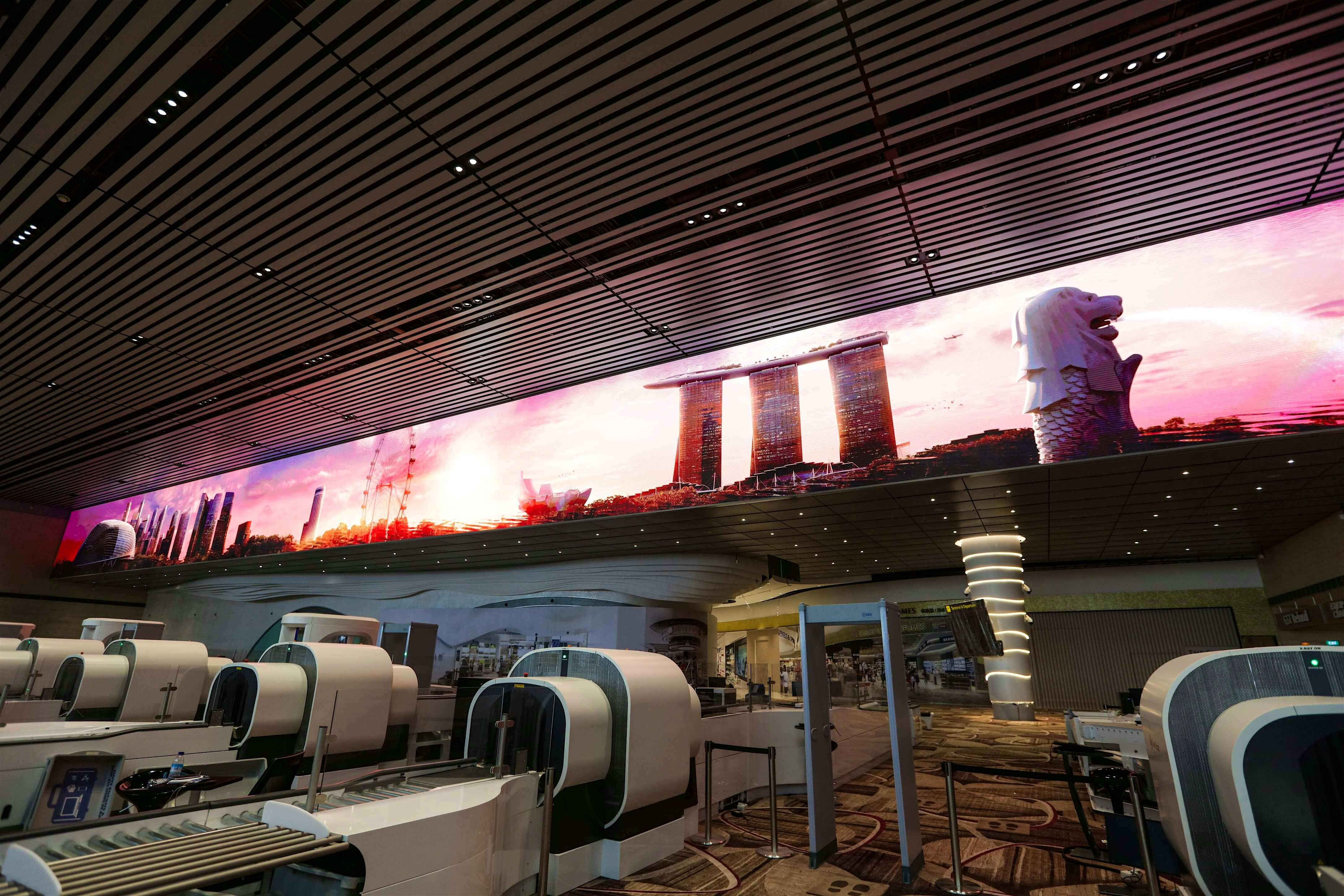 Travel News - Immersive Wall (1) Immersive Wall-changi