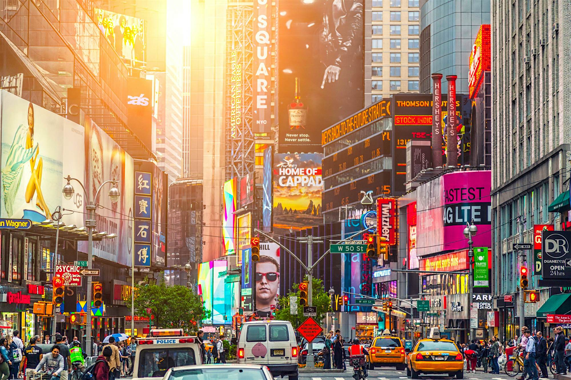 Travel News - times square The 350,000-square-foot, 40-story development also includes a 76,000-square-foot-retail space.