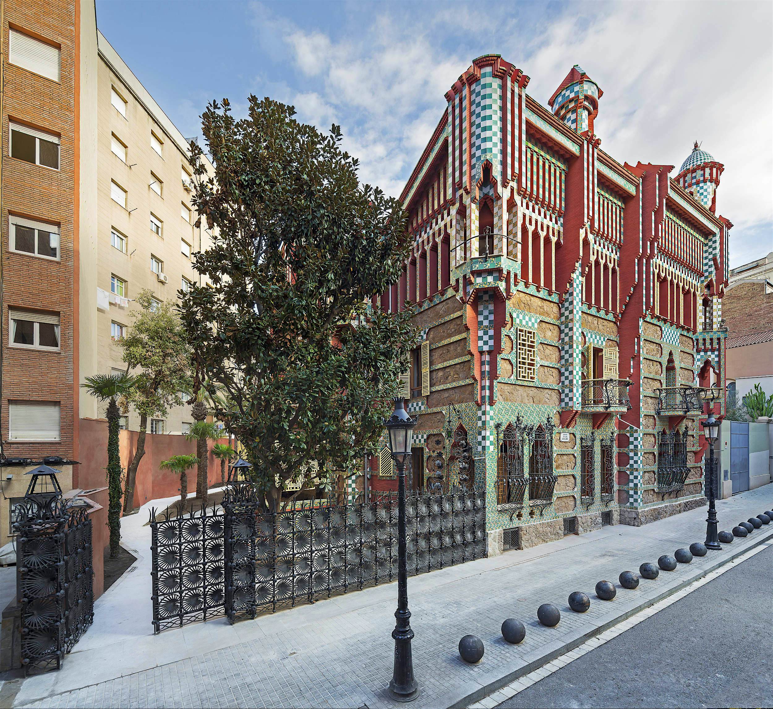 Travel News - Casa Vicens By Pol Viladoms (10) The exterior of Casa Vicens.