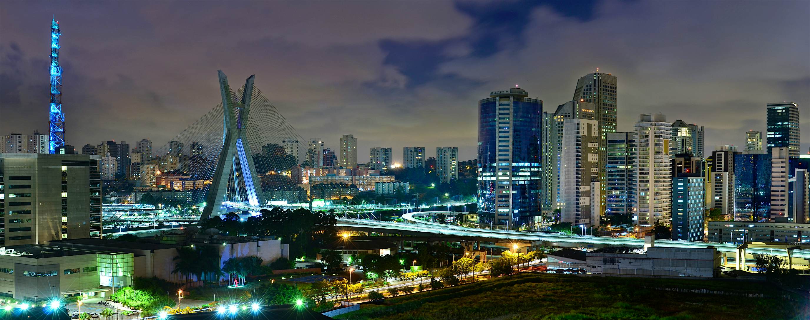 Travel News - Sao Paulo skyline - cable-stayed bridge and Brooklin Novo modern corporate district Travel News - Sao Paulo skyline - cable-stayed bridge and Brooklin Novo modern corporate district